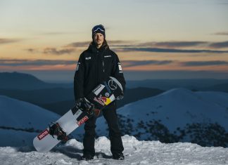 Alex Pullin wins FIS World Cup bronze in Italy