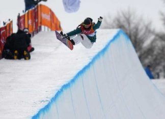 Emily Arthur crashes out 11th in women’s halfpipe in PyeongChang