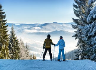 How to get your lover into skiing or boarding (without breaking up) ski, snowboard, couple