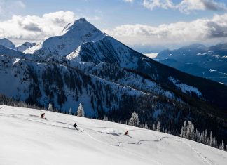Revelstoke suspends all mountain operations in coronavirus crisis