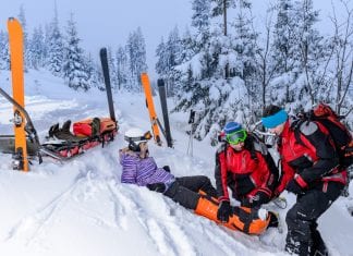 When can you ski again after a knee injury?