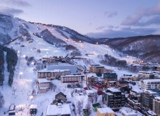 An insider’s ski and travel guide to Niseko, Japan niseko night