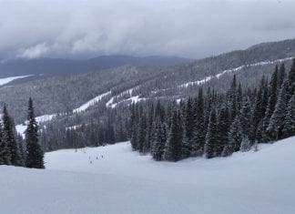 This Canada ski resort could be yours for $2.75 million runs