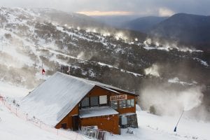 kareela hütte early morning w a