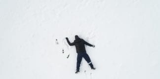 When skiing starts with joy and ends with alcohol addiction