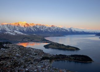 Queenstown State of Emergency, Coronet Peak closes for season