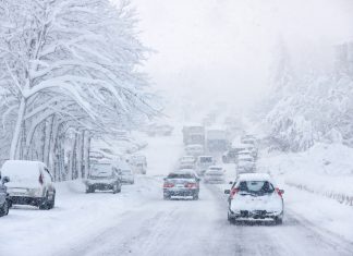 8 tips for driving in winter snow conditions this ski season