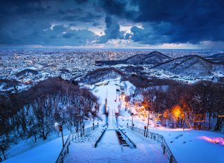 The only Hokkaido guide for skiers & snowboarders you’ll ever need