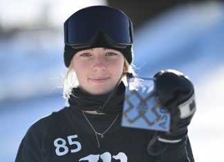 Kiwi Zoi Sadowski-Synnott takes back to back X Games snowboard gold