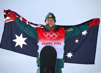 Hirano gold, Scotty James SILVER in snowboard halfpipe in Beijing