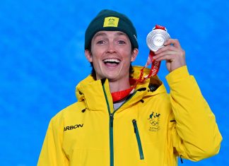 Gallery: Scotty James silver medal ceremony in Beijing