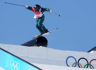 Aussie skier Abi Harrigan competes in Beijing with broken leg