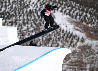 Kiwi Zoi Sadowski-Synnott qualifies first for Beijing Olympics finals