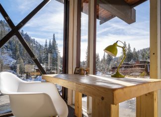 5 mountain co-working spaces in North America for digital snowmads