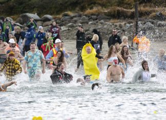 PHOTOS: Falls Creek Ice Plunge sees 70 folk hit Rocky Valley lake