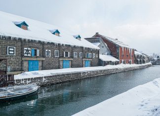 A local’s insider guide to the town of Otaru Japan and its ski fields