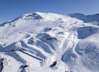 Mt Hutt in New Zealand to open two weeks early due to snow storm