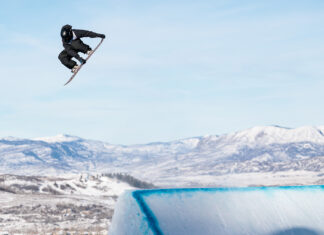 16 year old Ally Hickman claims first World Cup medal at Steamboat Big Air