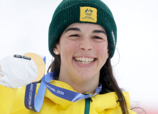 Jakara Anthony takes gold in dual moguls, becomes most successful Aussie Winter Olympian