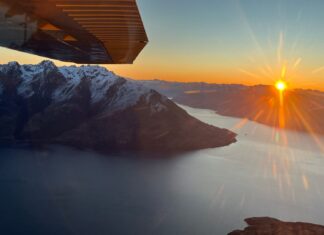 Sunset scenic flights over Queenstown ski fields to launch this winter